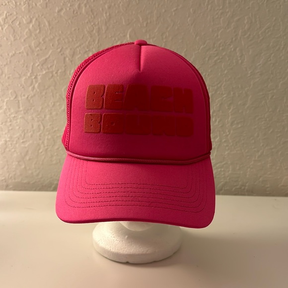 SOLD 🎊 Z supply trucker hat - Picture 1 of 5